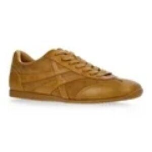 Time and Tru Women's Low Top Sneakers in Cognac